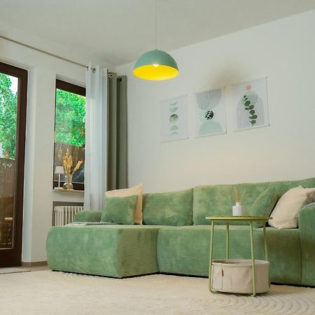 Einzigartiges Scandi Apartment - Innenstadt Mit Parkplatz, Balkon & Wlan - Perfekt Fuer Radfahrer Riedlingen Exterior photo